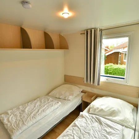 Am Waldrand - Mobilheim Pacifique Fuer 4 Personen - Flutsaum