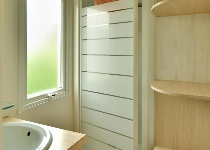 Hébergement de vacances Am Waldrand - Mobilheim Pacifique Für 4 Personen - Flutsaum *